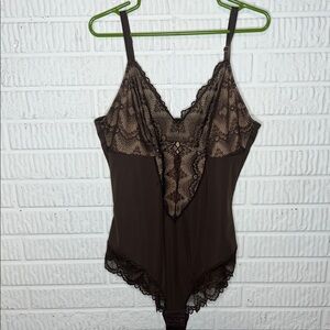 Pinsy Brown Lace Bodysuit Shapewear